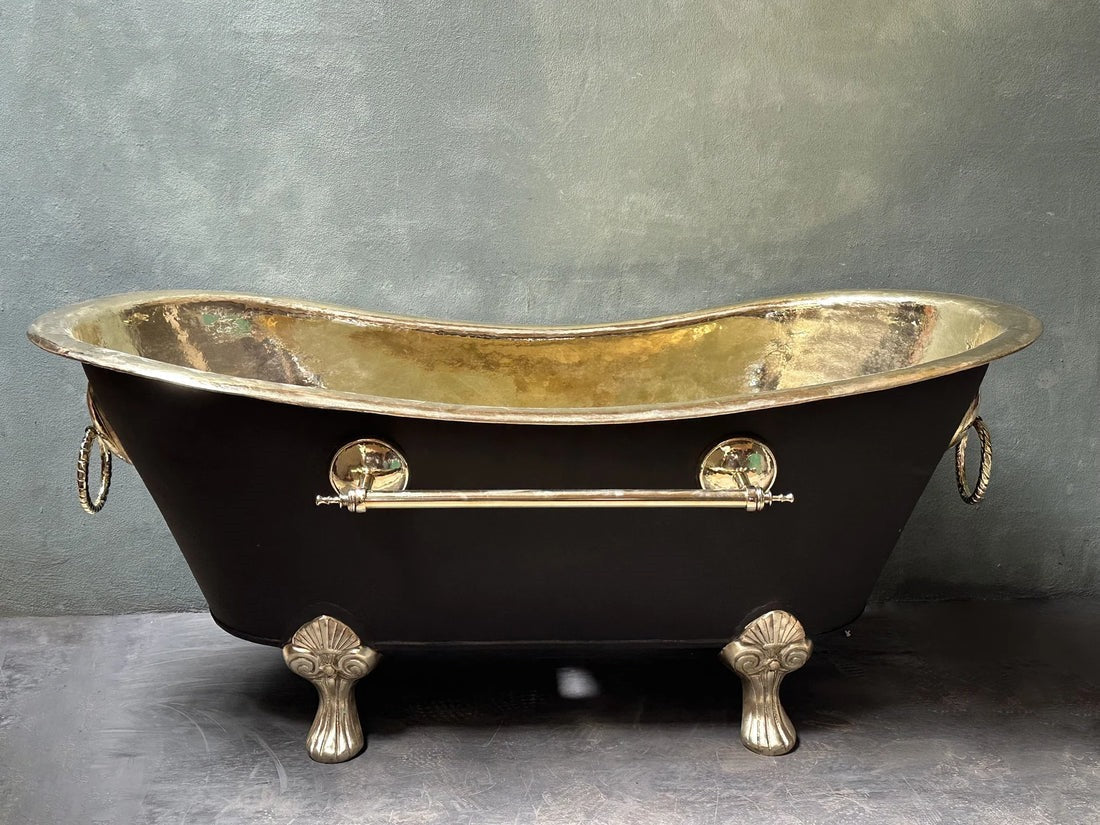 Solid Brass Black Clawfoot Bathtub for Luxurious Bathrooms