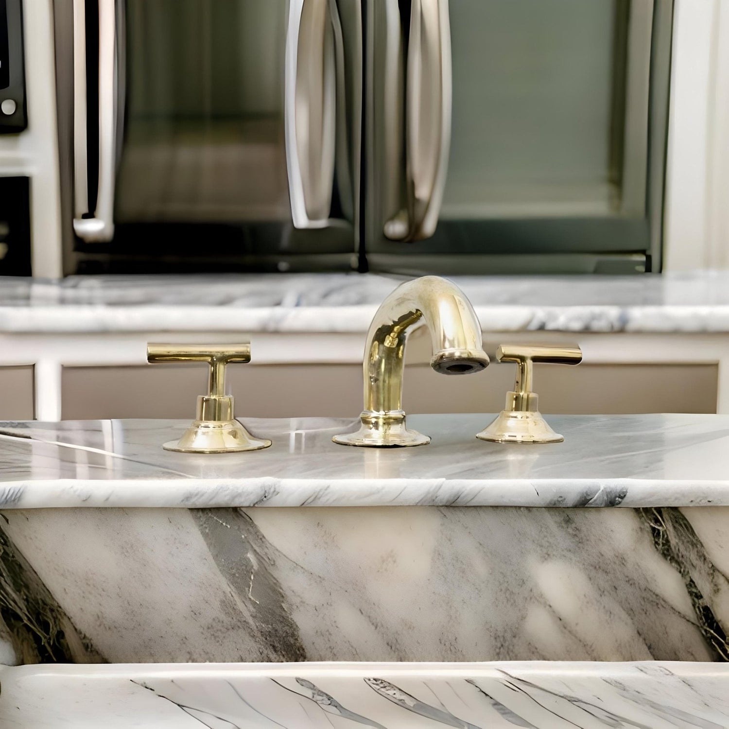 Unlacquered Brass 3-Hole Bathroom Faucet - Deck Mounted Lever Tap
