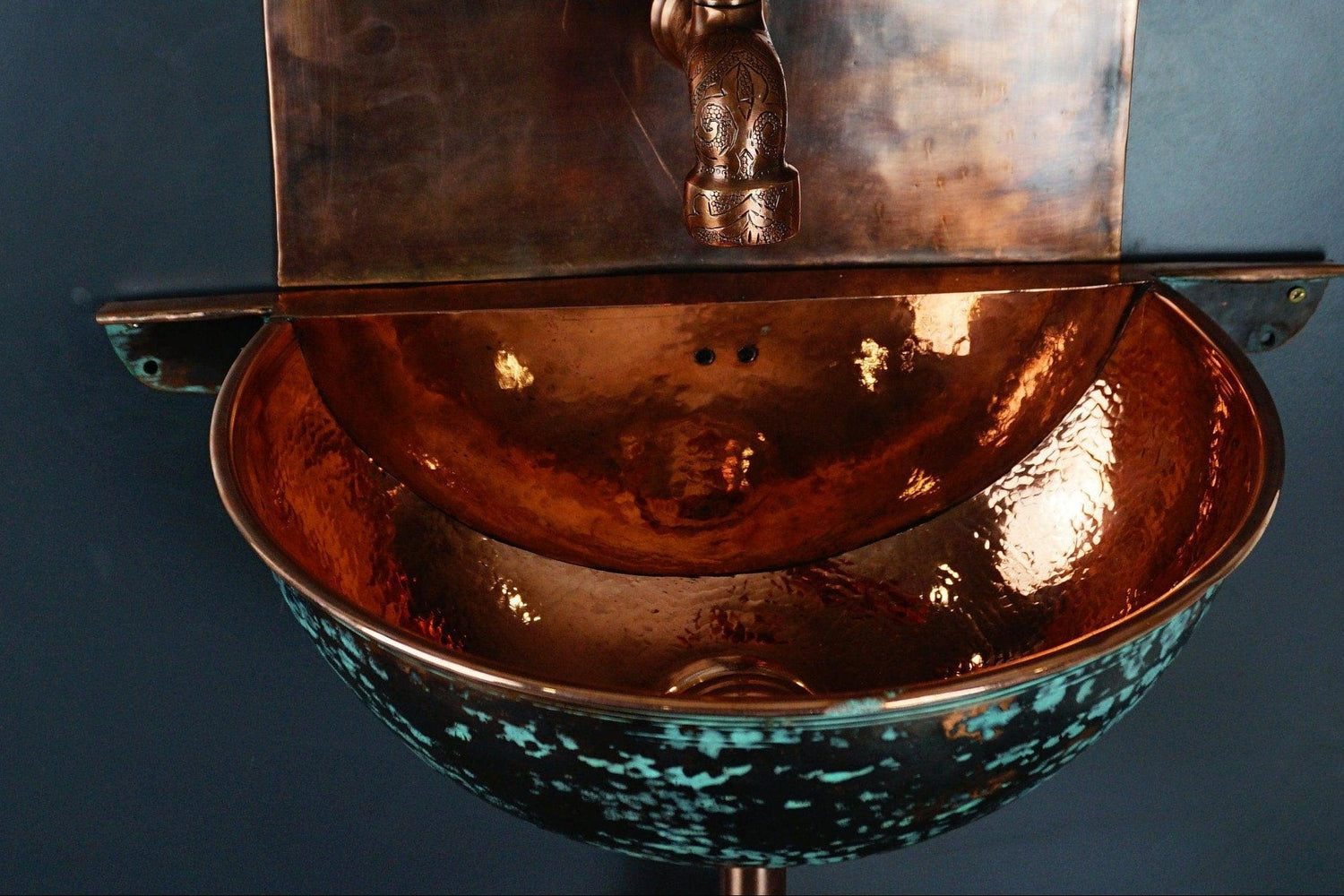 Green Patina Copper Wall Mounted Bathroom Sink