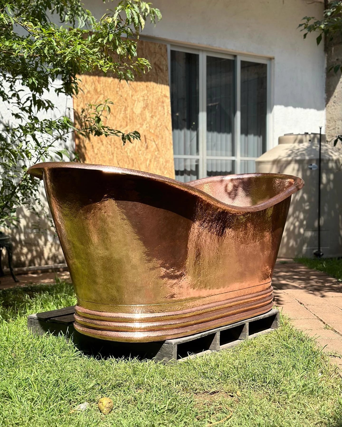 Solid Copper Bathtub - Copper Soaking Tub
